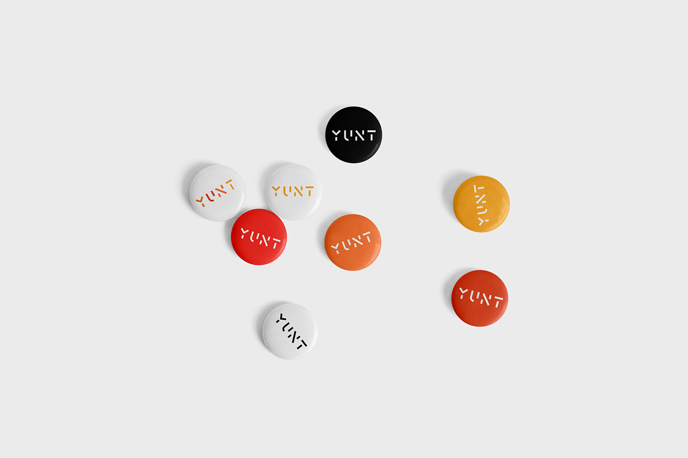 YUNT_BrandIdentity-2.jpg (185 KB)