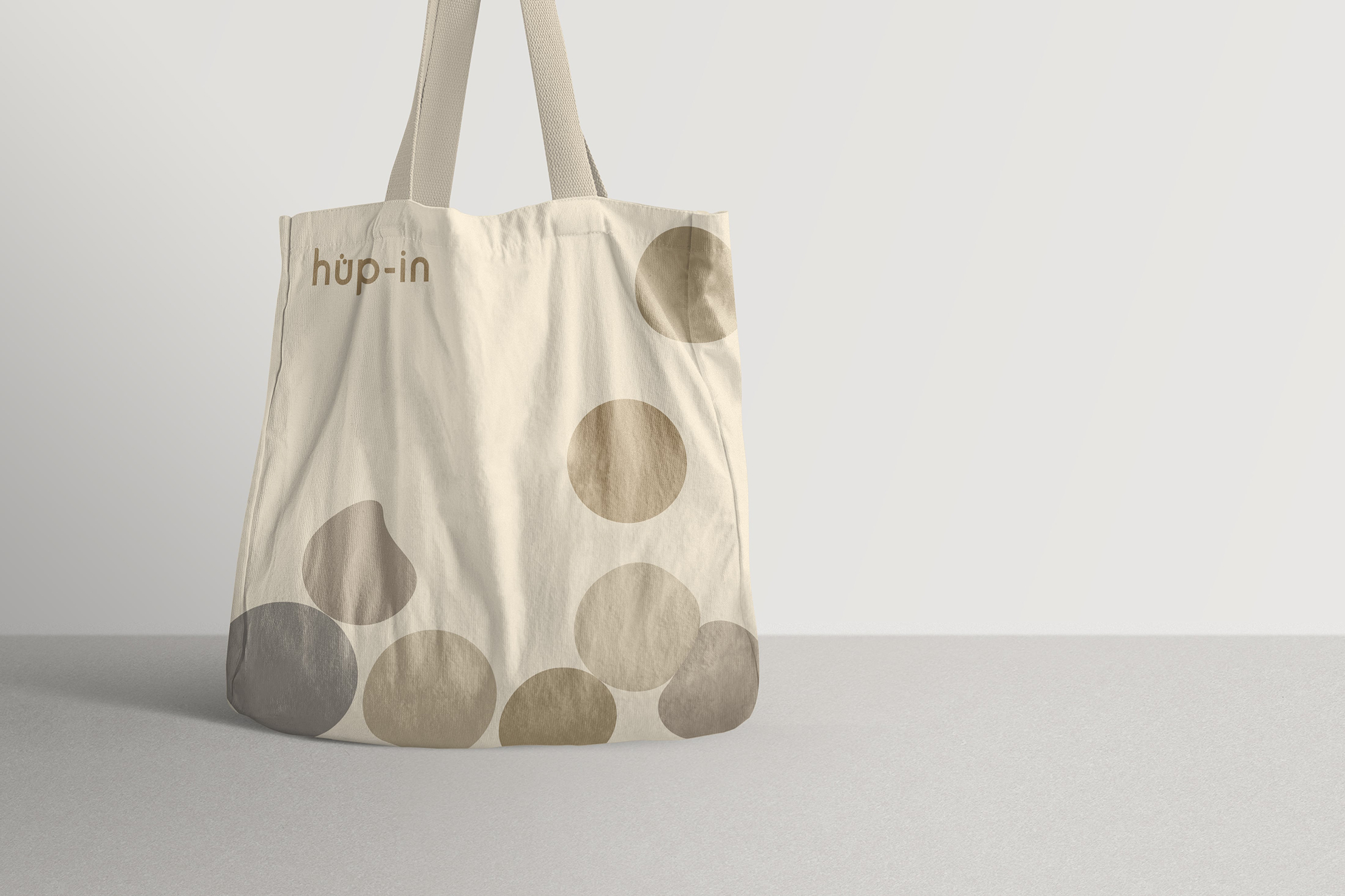 hüp-in_toteBag4-min.jpg (897 KB)